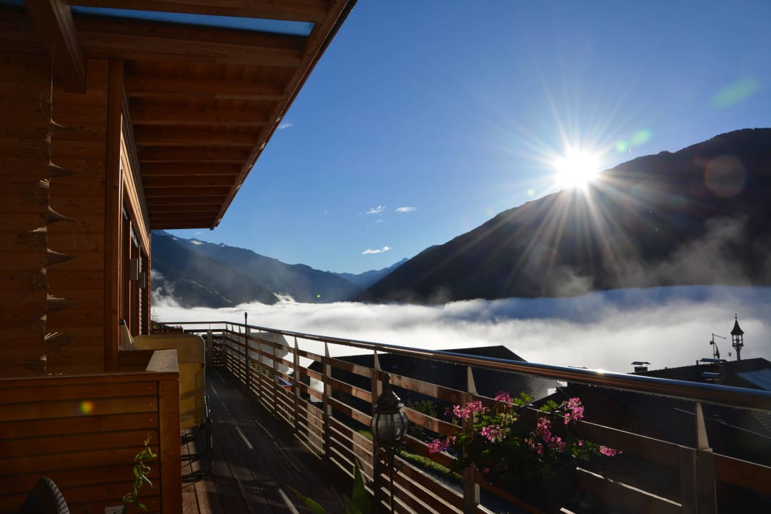 Nebelmeer vom Balkon Apart-Chalet Talblick