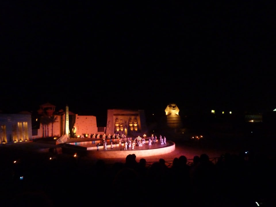 Abendunterhaltung / Show Pickalbatros Alf Leila Wa Leila Resort - Neverland Hurghada