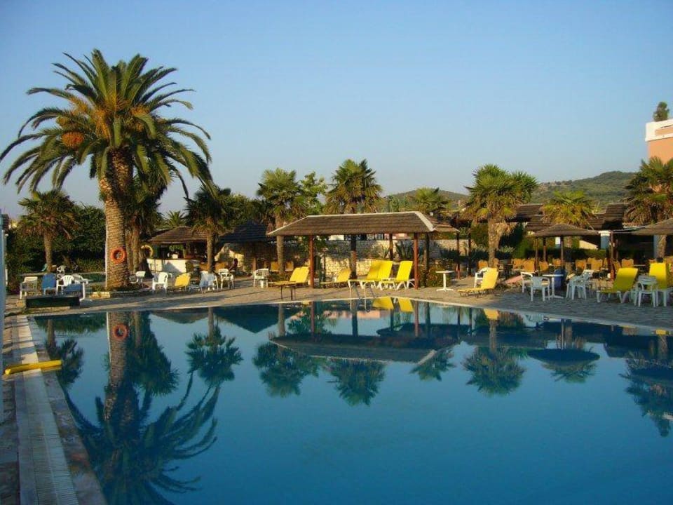 Główny basen Hotel Ionian Princess & Thinalos