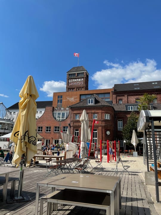 Außenansicht Factory Hotel