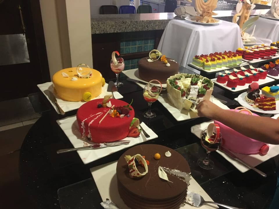 Gastro Starlight Resort Hotel