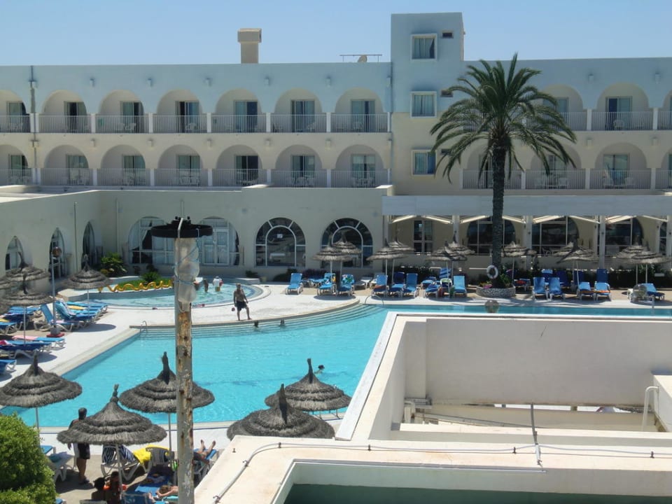 Pool El Mehdi Beach Resort