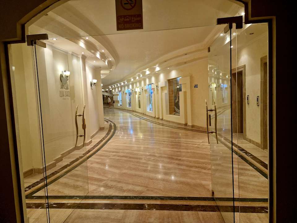 Lobby Coral Hills Resorts & SPA