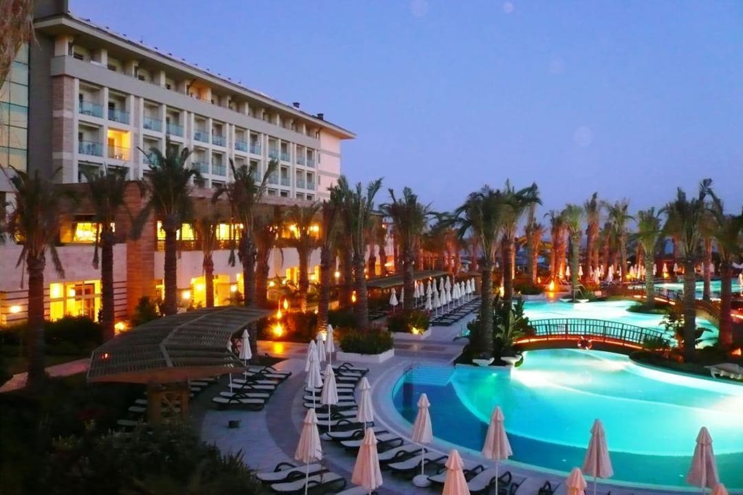 Abendlicher Blick von der Lobby-Veranda Sunis Kumköy Beach Resort Hotel & Spa