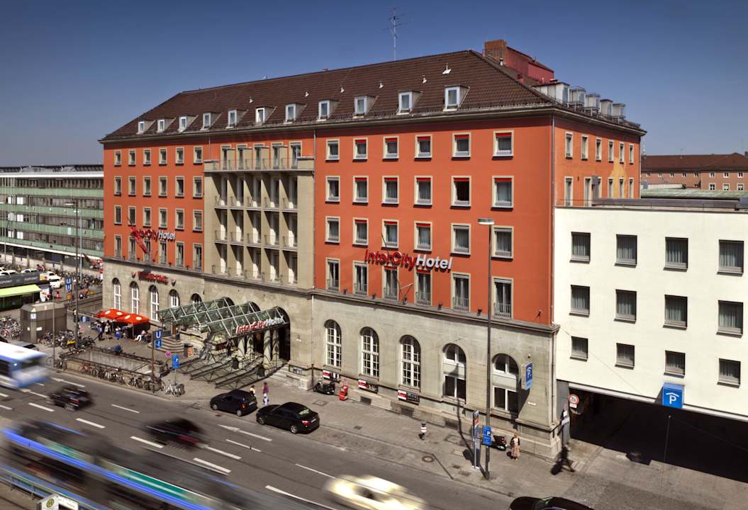 Außenansicht IntercityHotel München