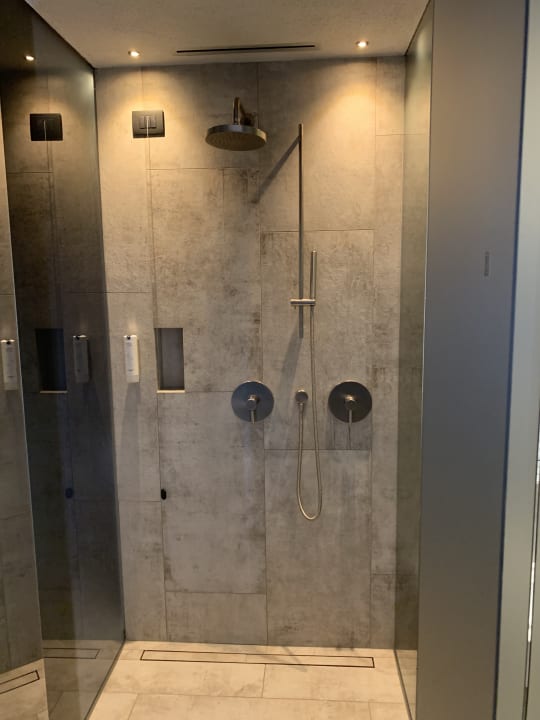 Zimmer Quellenhof Luxury Resort Lazise