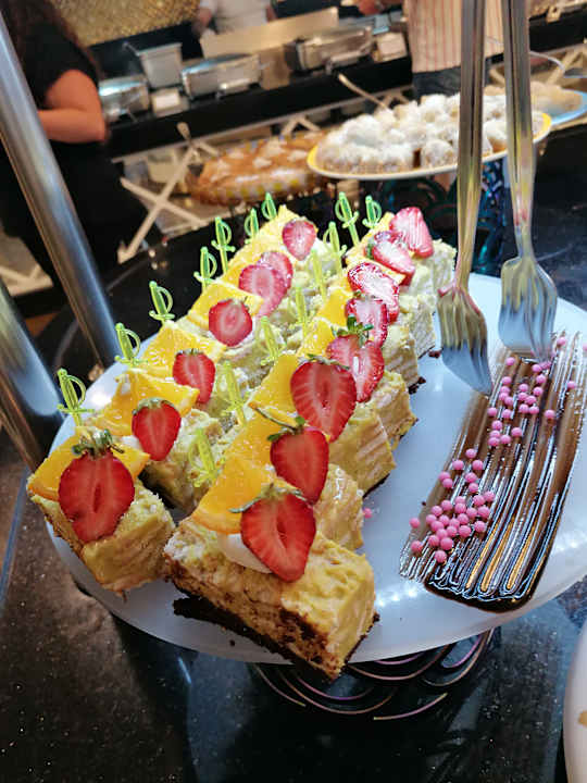 Gastro Side Royal Palace Hotel & Spa