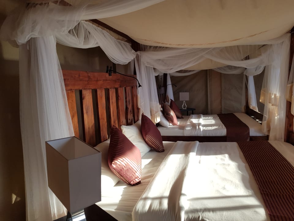Zimmer Serengeti Safari Lodge