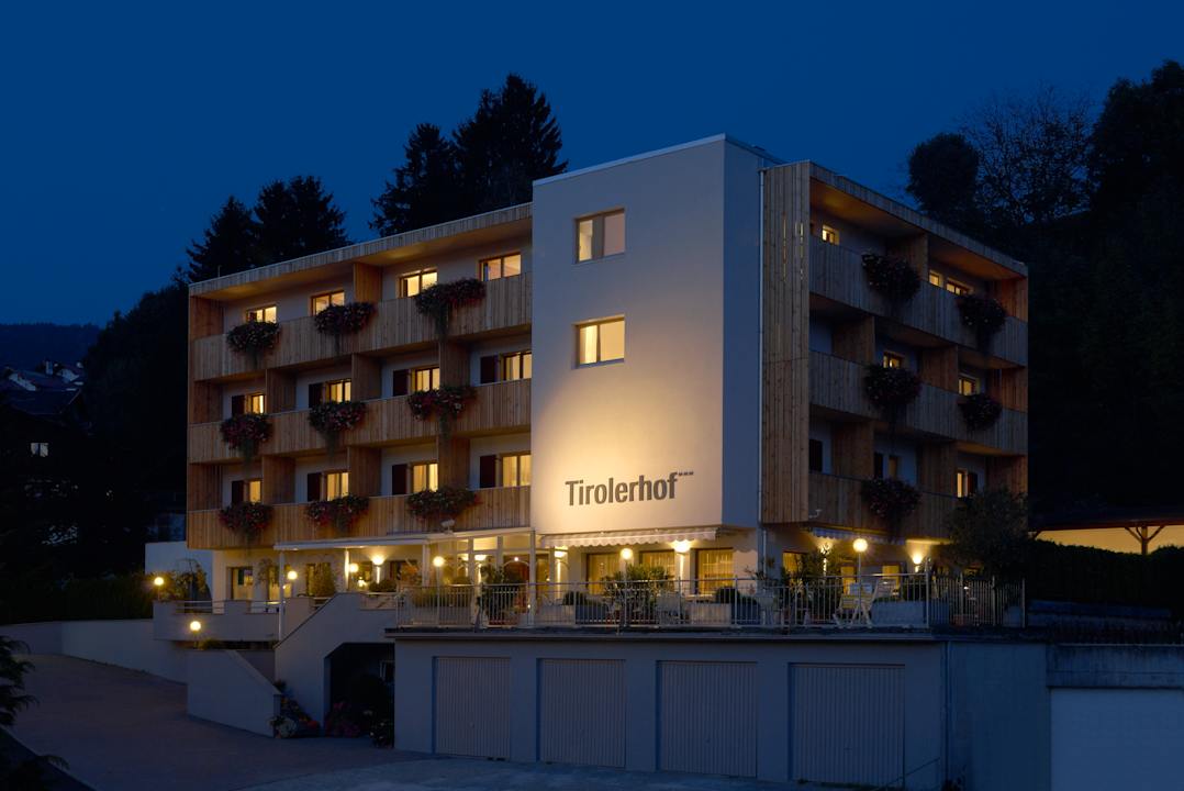 Außenansicht Hotel Tirolerhof