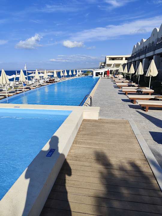 Pool Giannoulis - Grand Bay Beach Resort