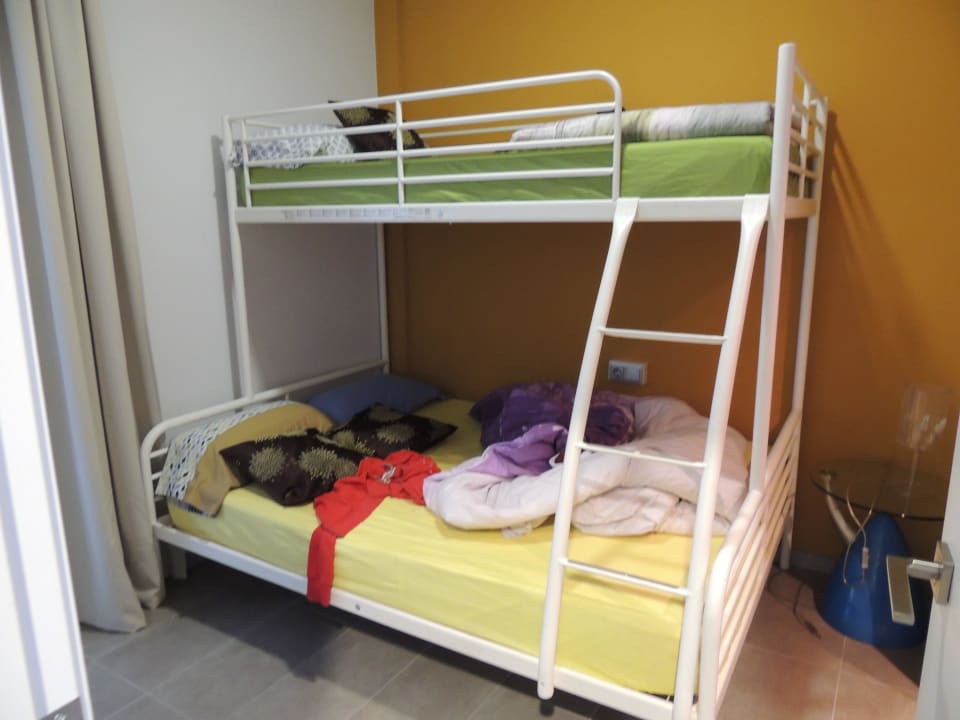 Schlafzimmer der Kinder Apartments Maritim