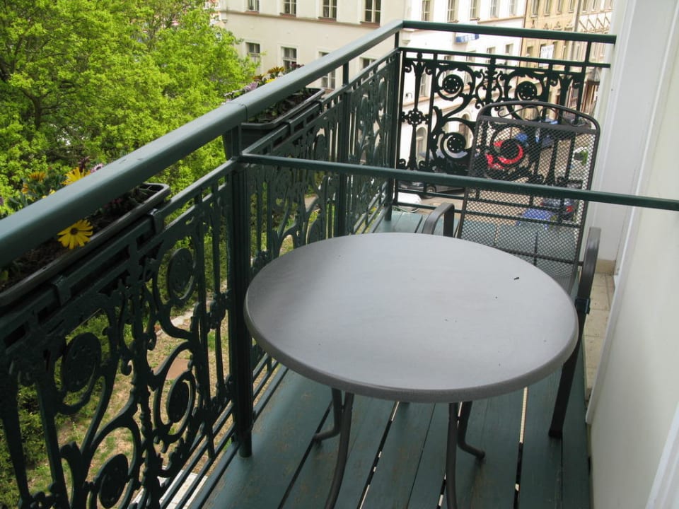 Балкон Hotel Ontario