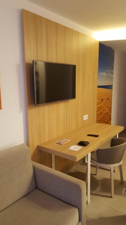 TV mit Tisch Servatur Playa Bonita