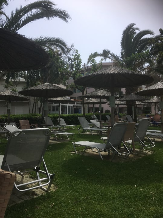 Gartenanlage Corissia Beach Hotel