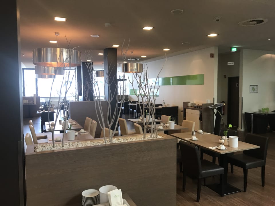 Restaurant Holiday Inn - the niu, Fusion Hamburg St. Georg