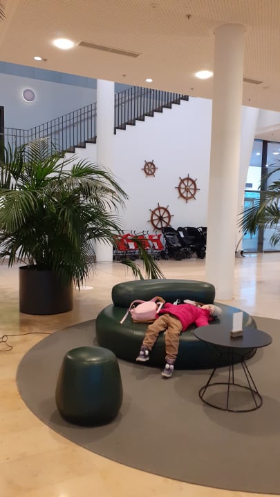 Lobby JUFA Hotel Hamburg HafenCity