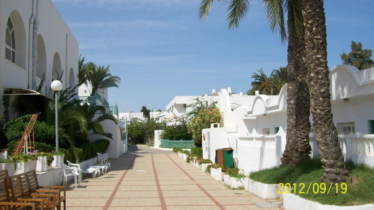Gang zu den Bungalows El Mouradi Club Kantaoui