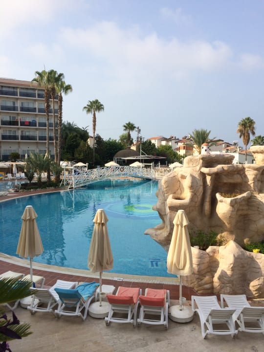 Pool Seaden Corolla Hotel