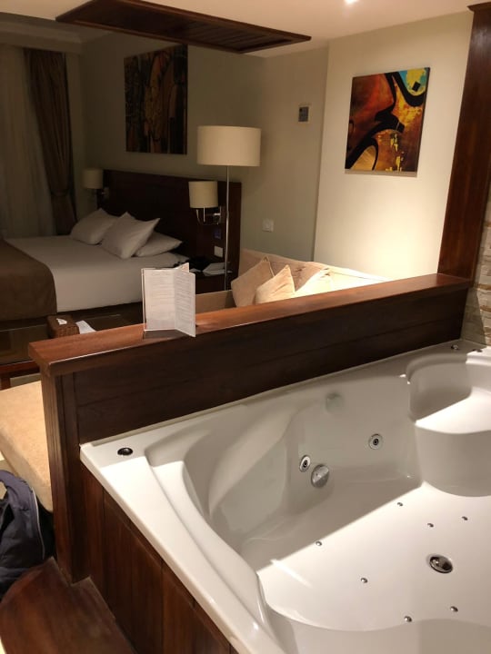 Zimmer Sultan Gardens Resort