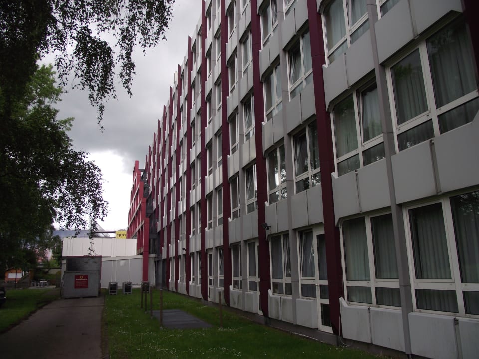 Außenfasade Leonardo Hotel Köln Bonn Airport
