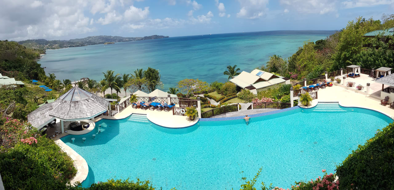 Pool Calabash Cove Resort & Spa