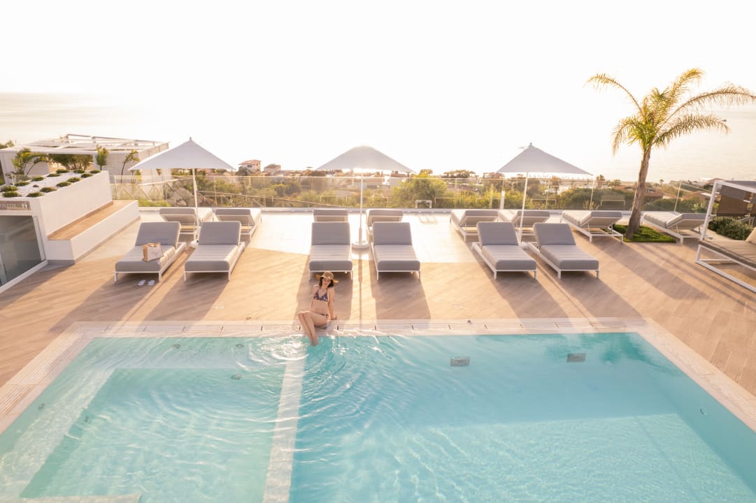 Pool Midenza Seaside & Nature Retreat