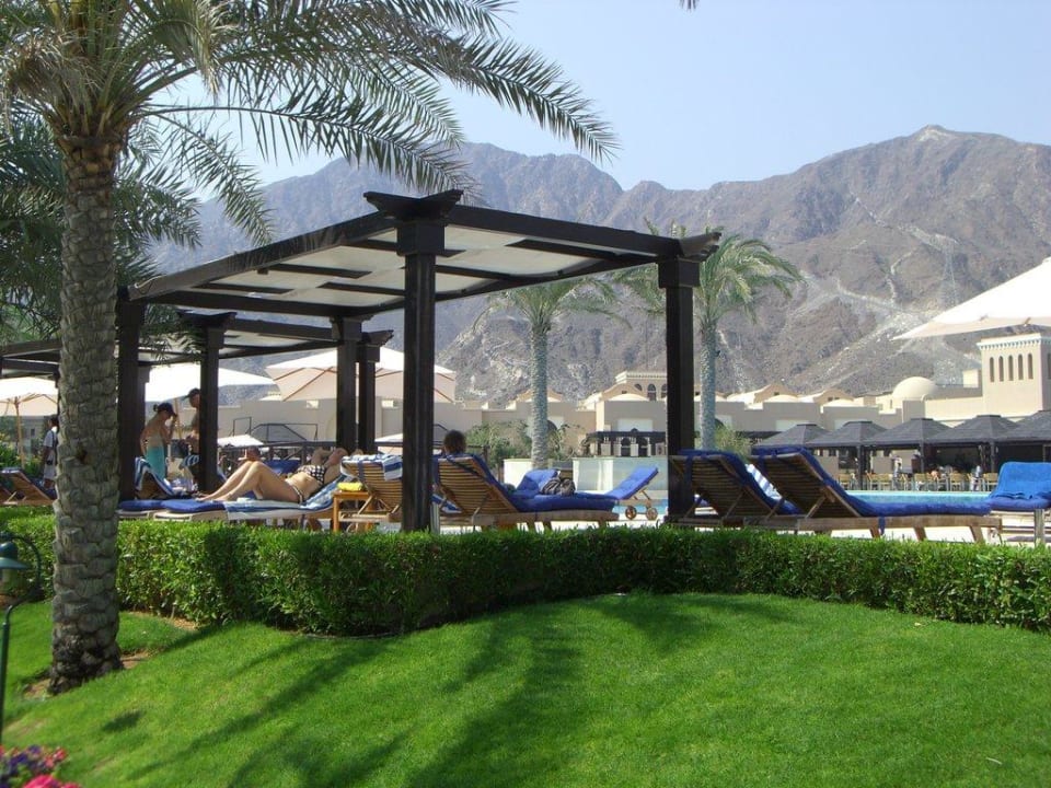 Basen Miramar Al Aqah Beach Resort