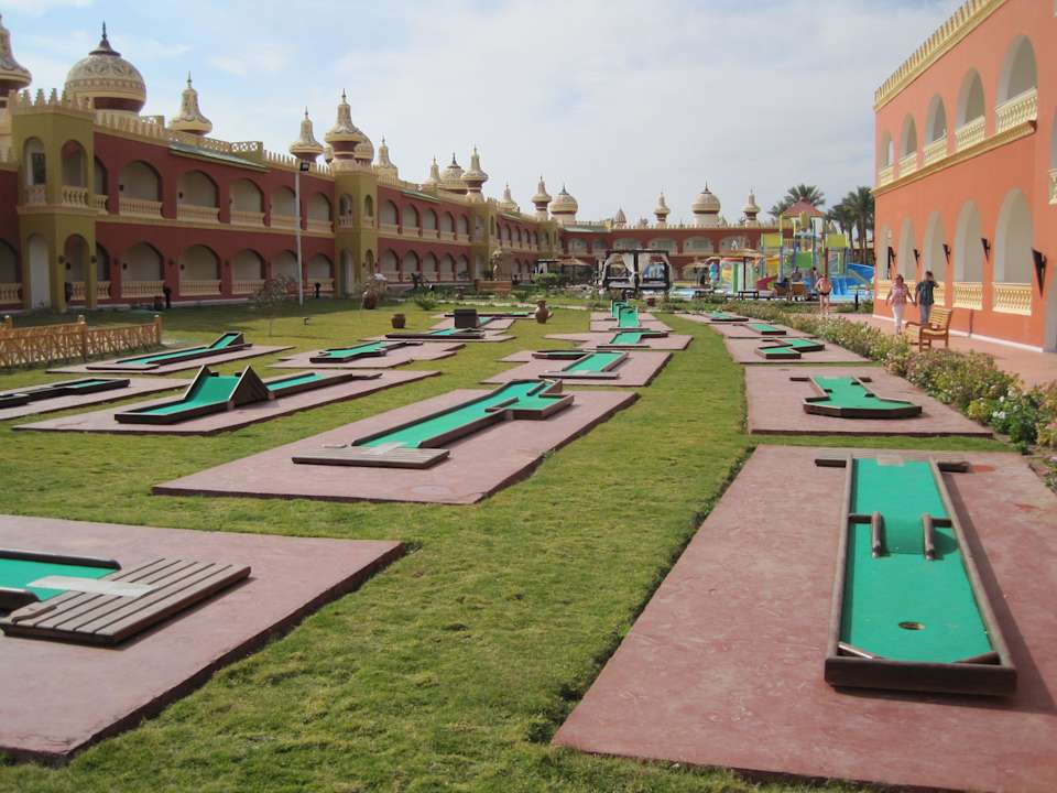 Minigolf Pickalbatros Alf Leila Wa Leila Resort - Neverland Hurghada