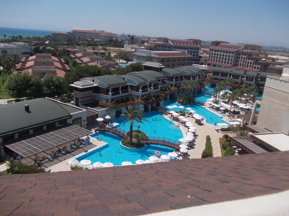 Blick aus dem Zimmer zum Pool  Sunis Kumköy Beach Resort Hotel & Spa