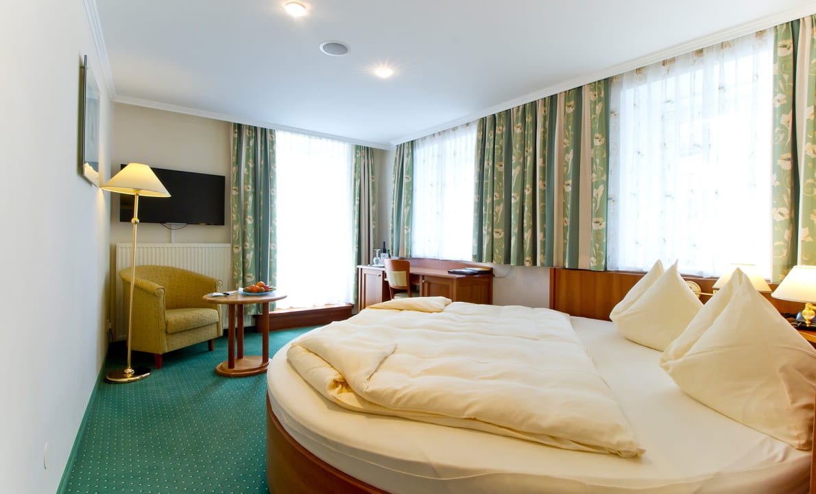 Zimmer Seeböckenhotel Zum weissen Hirschen