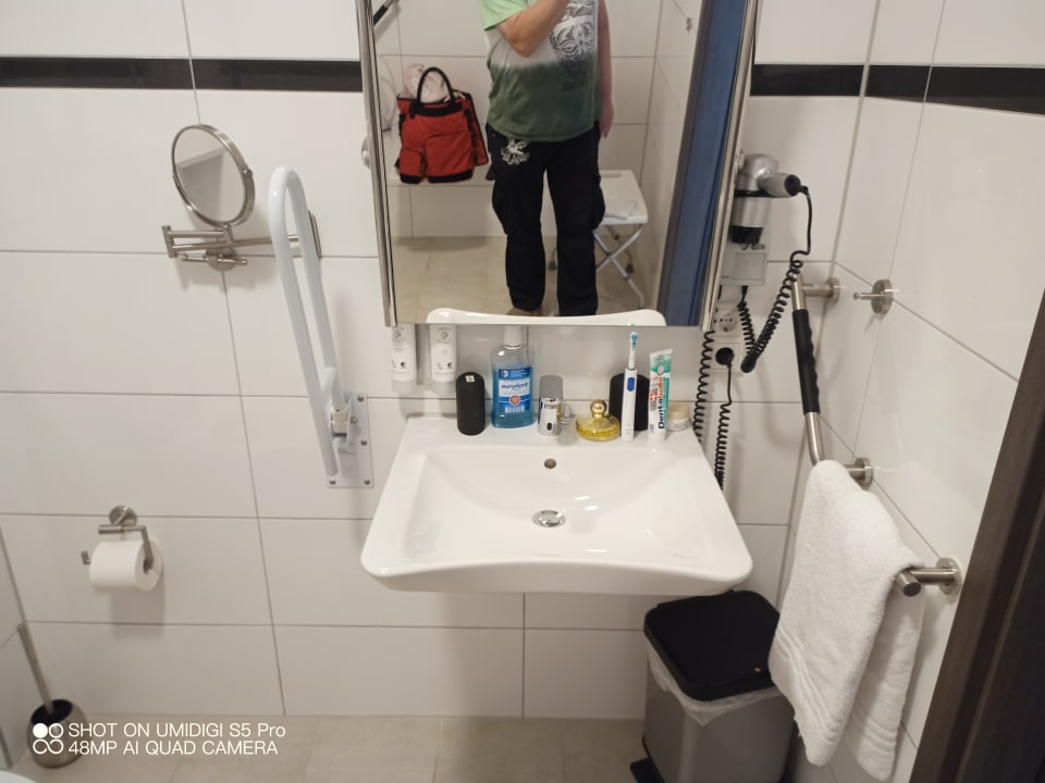 Zimmer Hotel in Laisen