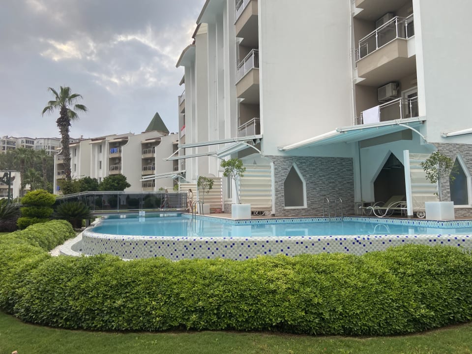 Pool TUI BLUE Pascha Bay