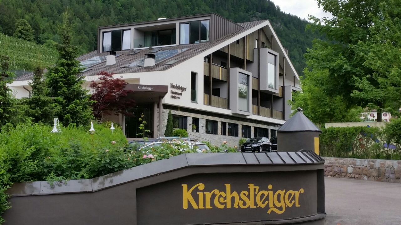 Außenansicht Hotel Restaurant Kirchsteiger