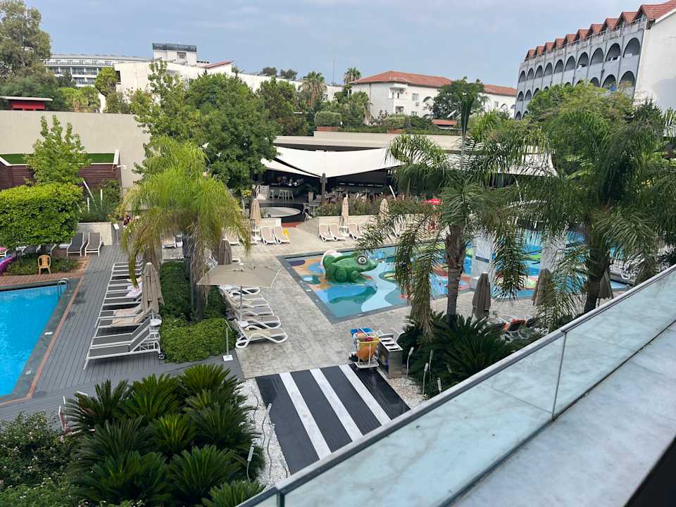 Pool The Sense Deluxe Hotel