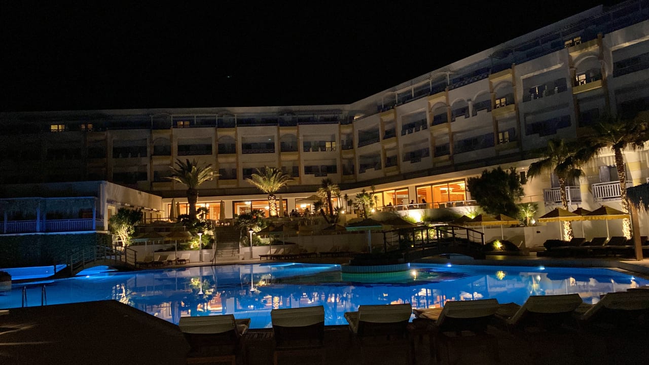 Außenansicht Hotel Serita Beach