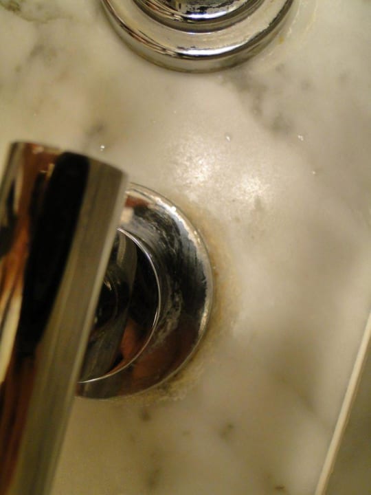 Dreckiger Wasserhahn  Hotel Le Méridien New Orleans