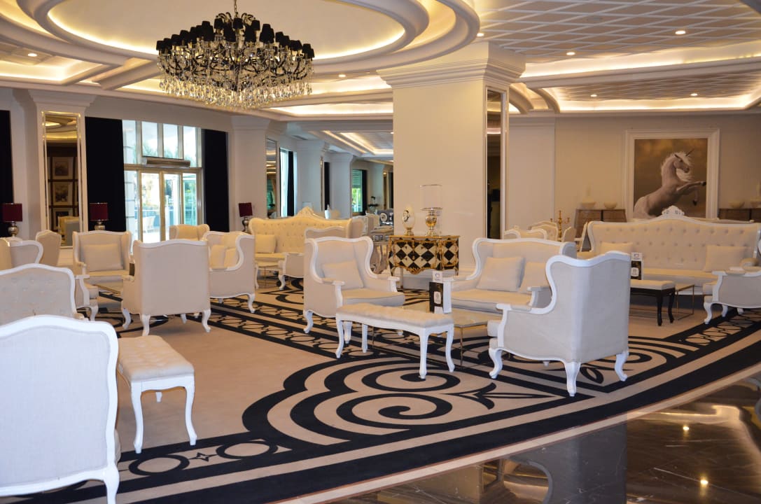 Lobby morgens um 6 Uhr Hotel Delphin Imperial