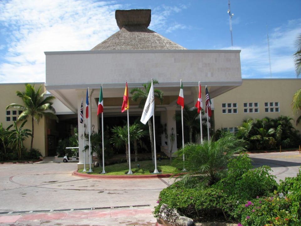 Eingang Catalonia Royal Tulum Beach & Spa Resort - Adults only