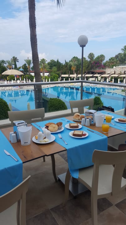 Pool Saphir Resort & Spa