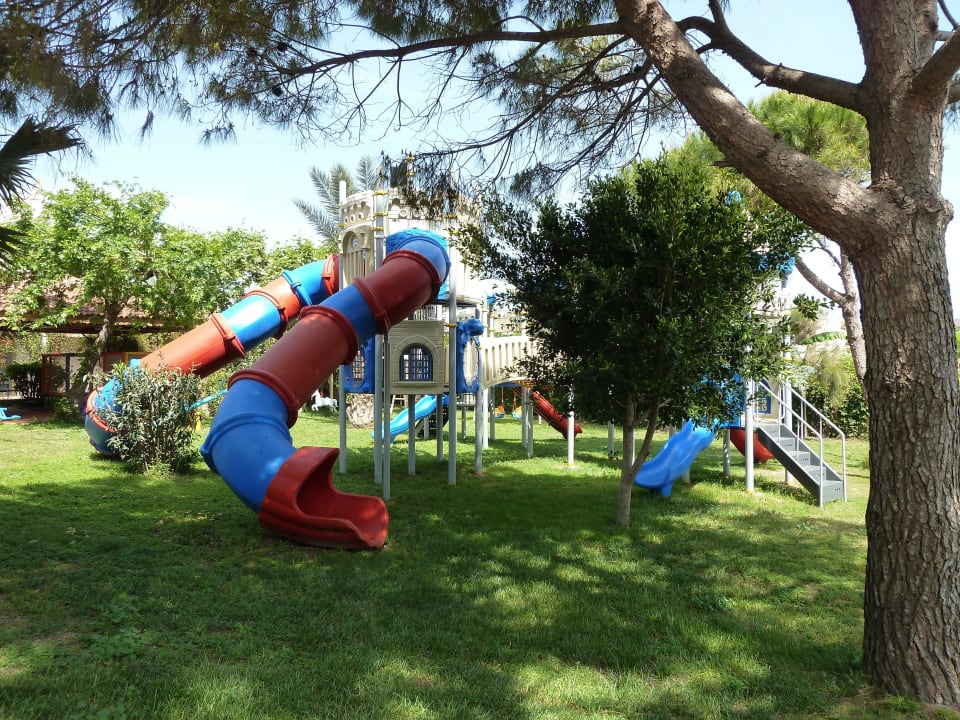 Kinderburg Hotel Defne Garden