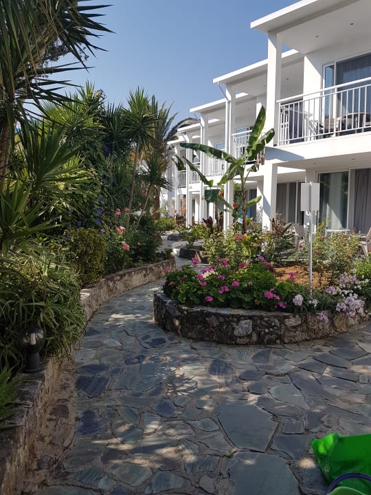 Außenansicht HARPIN Happy Days Beach Hotel