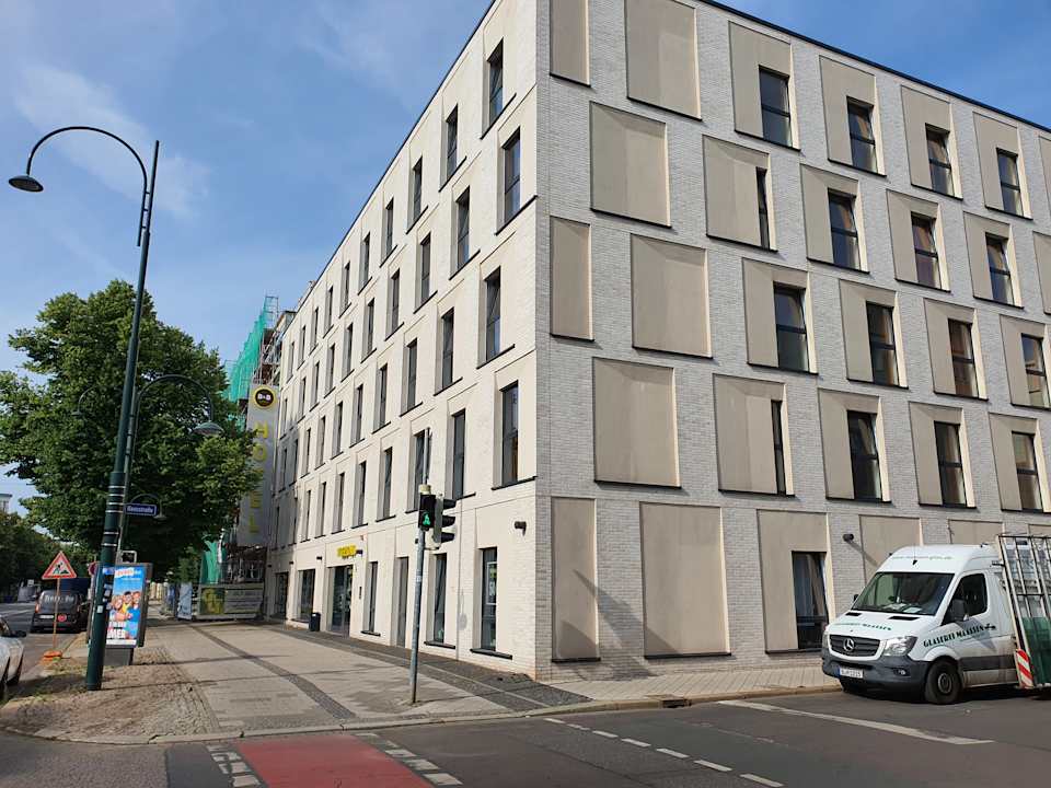 Außenansicht B&B HOTEL Magdeburg-City