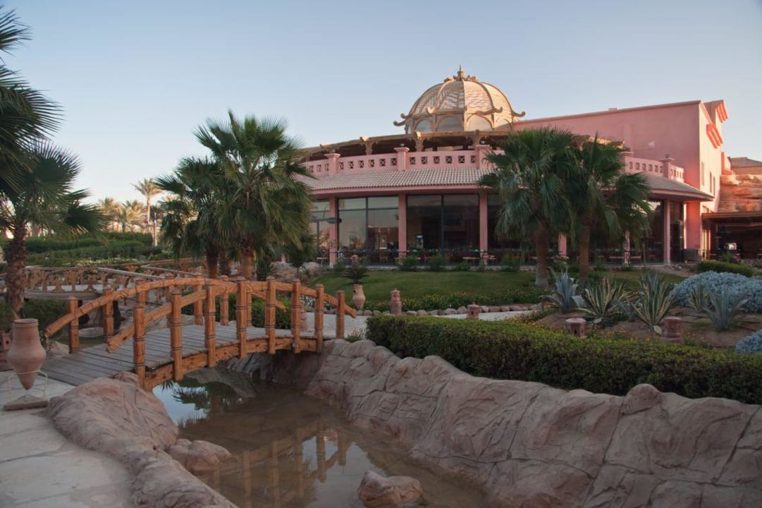 Hotel Hauptgebäude Parrotel Aqua Park Resort