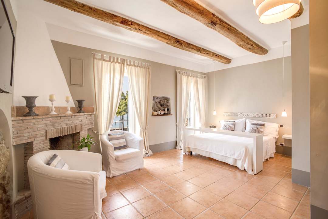 GREY JUNIOR SUITE Hotel Borgo Vistalago