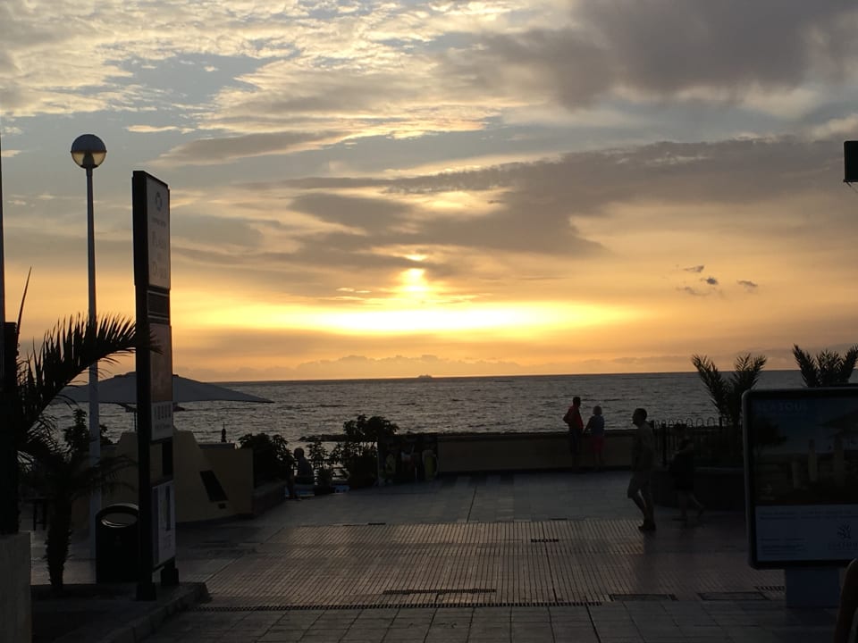 Strand Hotel Parque del Sol