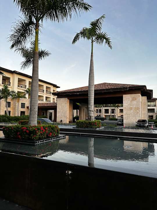 Außenansicht Lopesan Costa Bávaro Resort, Spa & Casino