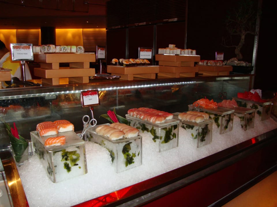 Abendessen im Buffetrestaurant Saffron Atlantis, The Palm