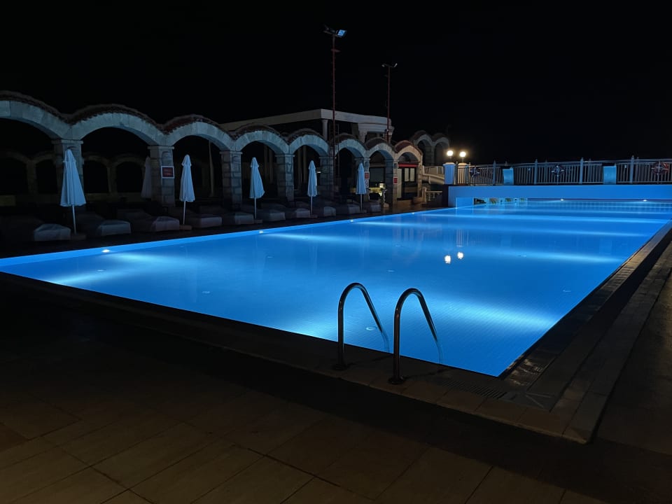 Pool Hotel Club Sera