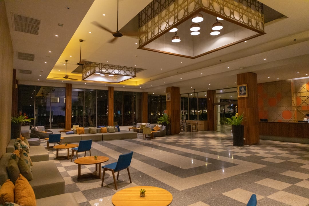 Lobby X10 Khaolak Resort