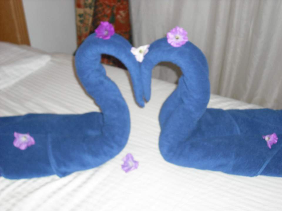 Handtuchskulpturen Pickalbatros Alf Leila Wa Leila Resort - Neverland Hurghada